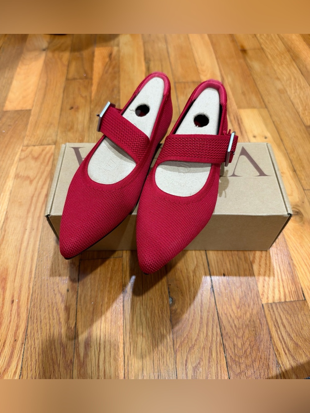 Vivaia Maria - Ruby Red Flats